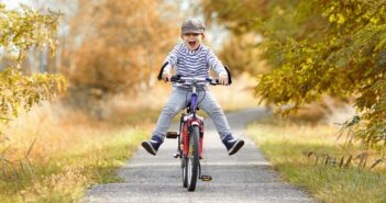 Fahrräder für 6 Jährige (Foto: AdobeStock - Jenny Sturm)