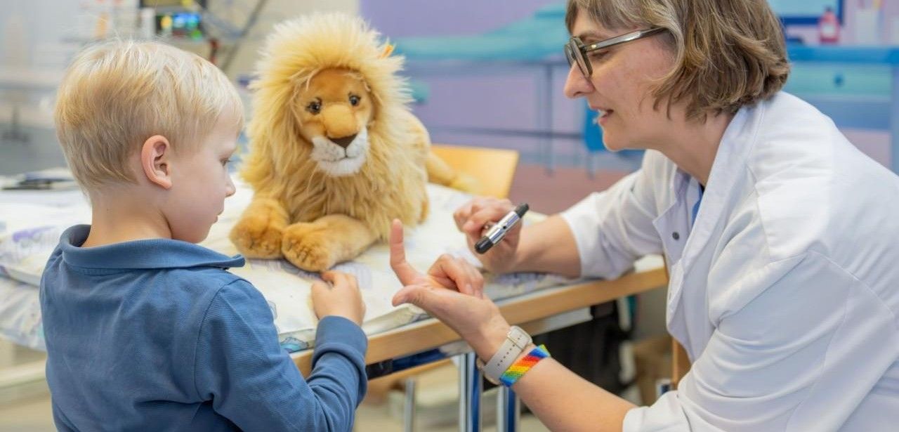 160 Kinder behandeln Stoffpatienten in Karlsruher Klinikum beim (Foto: Markus Kümmerle, Städtisches Klinikum Karlsruhe)